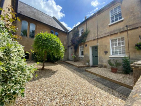 Chapel Cottage Idylic Village Holiday Home